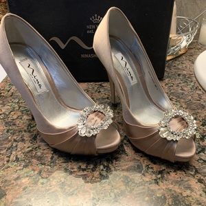 Nina New York open toe heels
